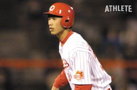 甲子園出場未経験ながら、梵英心・東出輝裕とポジション争いを演じた名ショート。岡上和典獲得の裏側