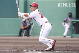 「とにかく一軍の舞台で勝負したい」。カープのドラ２ルーキー・宇草孔基の現在地。