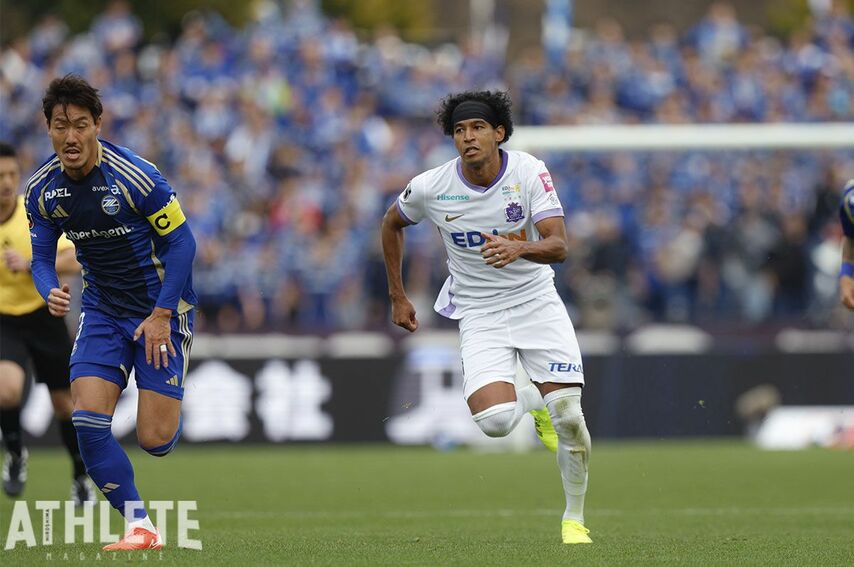 「絶対に優勝という、強い思いを持つチームに必要とされたことがうれしかった」。ジャーメイン良が語っていたサンフレッチェ広島の印象