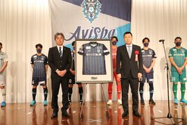 J1アビスパ福岡「新年感謝の集い」開催。選手、サポーター、プレミアムユニホームパートナーが集結