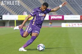 広島の巻き返しを予感させる「幻のゴール」。日本代表入りも期待したいサンフレッチェのキーマン