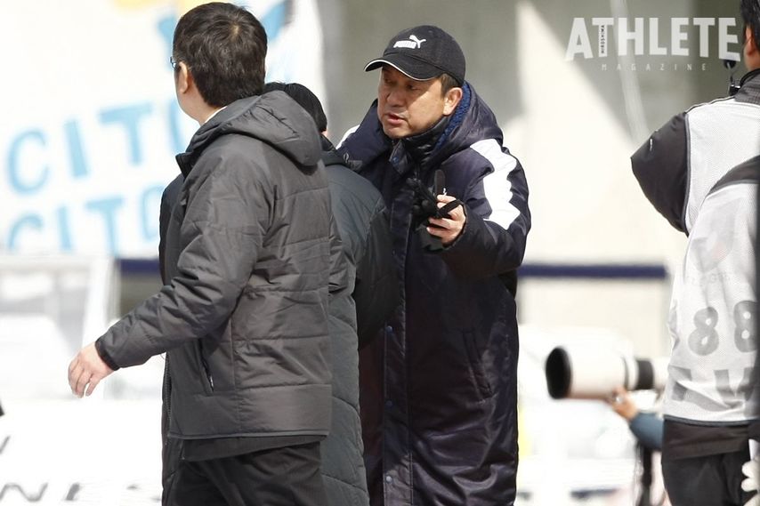 Jリーグ日本人初ゴールを決めた伝説のボランチから受け継がれる紫の系譜