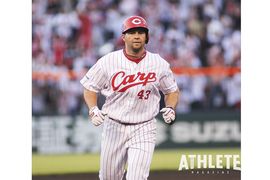 【尾関高文の忘れじのカープ外国人選手列伝】<br />No.3 グレッグ・ラロッカ／助っ人唯一の40本塁打！低迷期を支えた頼れるスラッガー