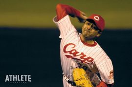 ブラジル生まれの日系三世。来日6年目で夢を叶え、カープで350試合以上に登板したタフネス右腕獲得の裏側