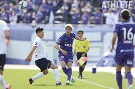 「試合に出続けて優勝をつかみたい」サンフレッチェ広島・佐々木翔が念願を叶えた2022年ルヴァン杯