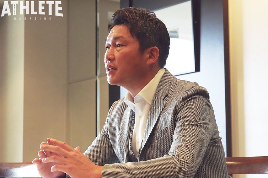 “OB・新井貴浩”が見た2022年・佐々岡カープ。監督就任前夜に語っていた「カープファン目線で感じたこと」とは