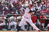 <div class="caption">2025年は一軍で25試合に出場。４月のDeNA戦では球団史上初の代打サヨナラ本塁打を放った</div>