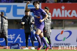 【サンフレッチェ背番号の系譜】大学時代にJデビュー！ホーム最終戦でプロ初ゴールを挙げた新星が背負う『31』