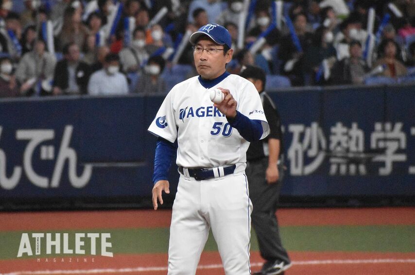 <div class="caption">エイジェック男子硬式野球部・難波貴司監督</div>