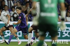 【J1広島】加入半年で11得点のストライカーが英2部完全移籍！「選手として生きる僕にとって目標のひとつ」大橋祐紀が新天地へ