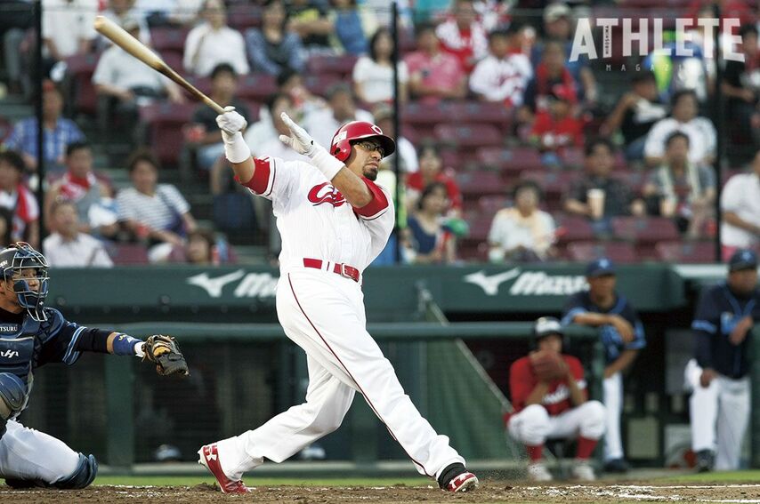 <div class="caption">2013年はシーズン途中の加入ながら、14本塁打45打点をマーク。Aクラス入りに大きく貢献した</div>