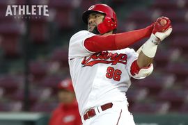 新型コロナから回復 ドミニカン砲・メヒアが6日に来日