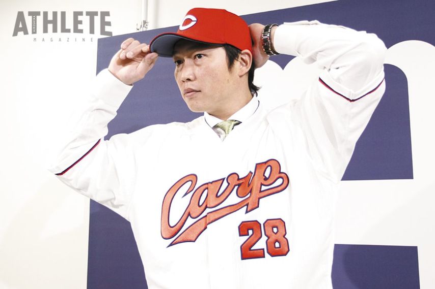 「何でも良いからチームの力になりたい」。新井貴浩が語る、カープ復帰後初打席の思い出（前編）