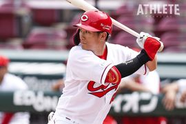 【2020年カープ名場面】西川龍馬プロ初の1試合2発！ 初の4番も務めた男が見せた長打力