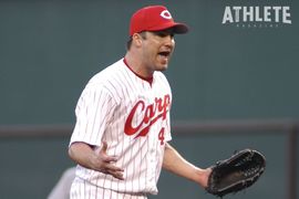 【尾関高文の忘れじのカープ外国人選手列伝】<br />No.9 クリス・ブロック／在籍1年ながら、ボークの数とパワフルな打撃で強烈なインパクト！<br />