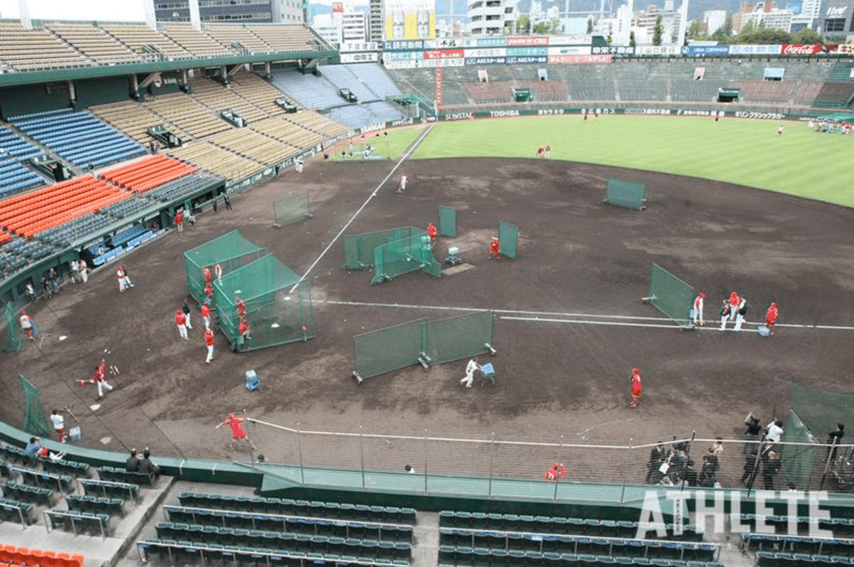 <div class="caption">数々の激闘が繰り広げられた旧広島市民球場。2009年3月には同球場で最後のオープン戦が開催された。</div>