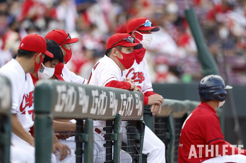 残り10試合。4年ぶりのCS進出に向けワンプレーにこだわった戦いを【カープOB・笘篠賢治氏のコラム】<br />