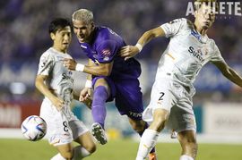 快進撃を象徴する“助っ人”。サンフレッチェ広島OB・吉田氏が感じた期待感と一体感