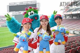 2024年「カープホームランガール」がマツダスタジアムでお披露目