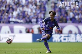 【J1広島】ユース出身・東俊希と契約更新。今季は全試合出場、初の優秀選手賞にも輝く