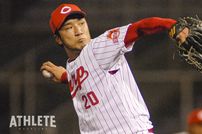 <div class="caption">2002年自由獲得枠で入団した永川勝浩選手。1年目から25セーブをあげ守護神として活躍。通算527試合に登板し、球団最多の165セーブをマークした。</div>