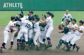 盈進が48年ぶりの優勝。優勝候補・広陵は3回戦で敗退。波乱の高校野球広島大会を振り返る。