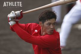 出場機会を求め内外野にも挑戦。カープ中村奨成がウエスタンで猛アピール
