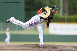 栃木ゴールデンブレーブスがティモンディ高岸宏行と契約更新を発表