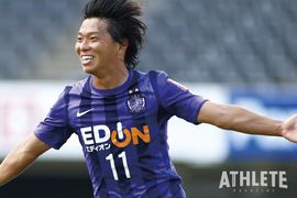 クラブOBが選ぶ、夢のサンフレッチェベストイレブン-攻撃陣編-。「FWは佐藤寿人で即決でしょう！」