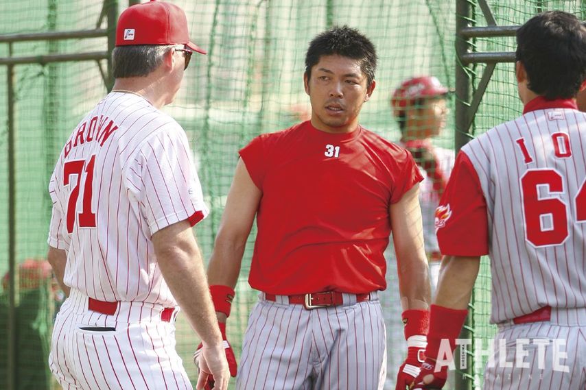 元カープ石原慶幸の意識を変えた指揮官の言葉。「監督室のドアはいつでも開いているから、いつでも来いよ」