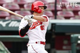 5番でも躍動！ 西川龍馬、初の1試合2本塁打