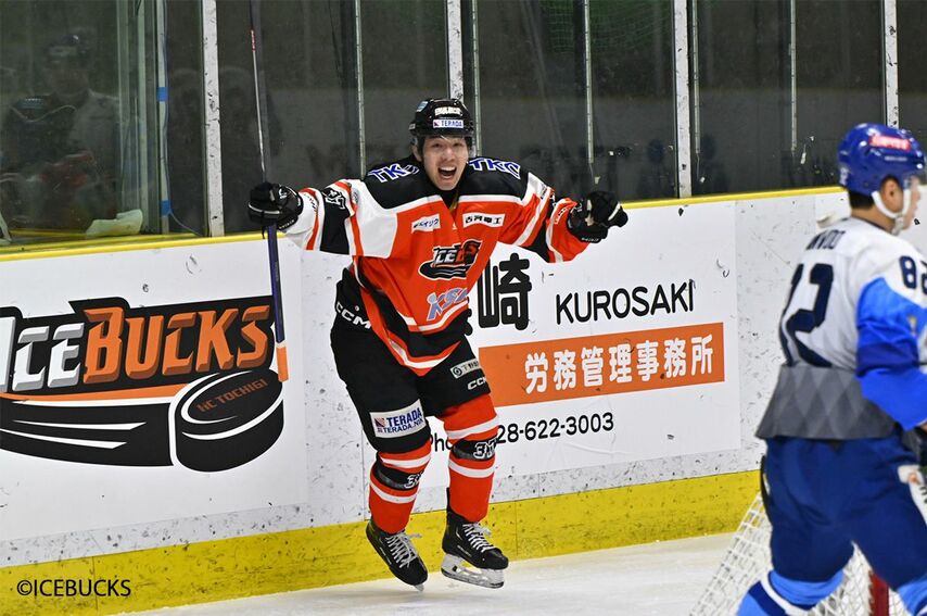 栃木日光アイスバックスが強豪HLアニャンとの激戦を6対4で制す