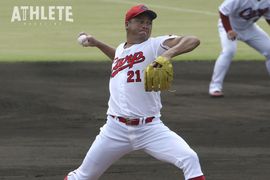 栗林良吏が18年ぶりの快挙を達成。近年のカープ“勝利の方程式”列伝