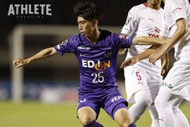 イニエスタに憧れ、そしてプロでの対戦を実現させたサンフレMF