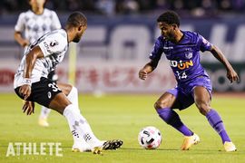 サンフレッチェが指揮官不在の中でスター軍団・神戸に勝利