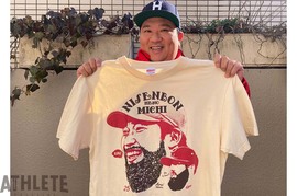 我善導の“週刊”カープTシャツコレクション～48枚目～ <br />2016年、新井貴浩さんとコラボした『髭』がインパクト大の助っ人