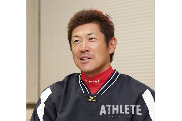 【広島アスリートマガジン秘蔵カット集】カープに新風を生み出したベテラン・石井琢朗｜carp｜連載｜アスリートマガジンWEB