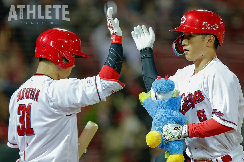 存在感を増す“4番・西川龍馬”と、捕手・坂倉将吾に見えた成長＜OB・笘篠賢治の視点＞