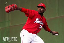 【広島】フランスア 自宅待機から復帰 日南キャンプ参加へ